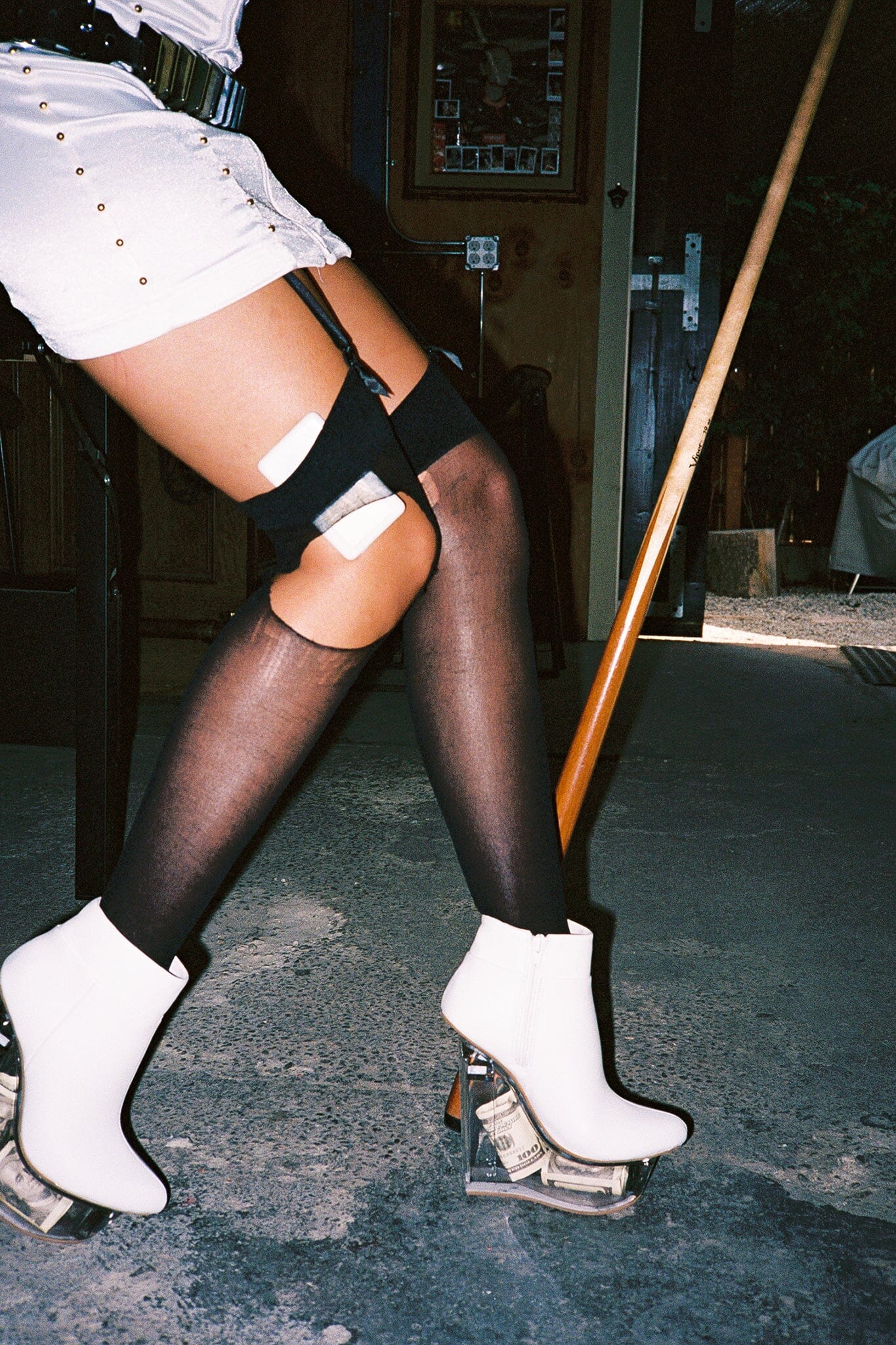 ICY - Image 7