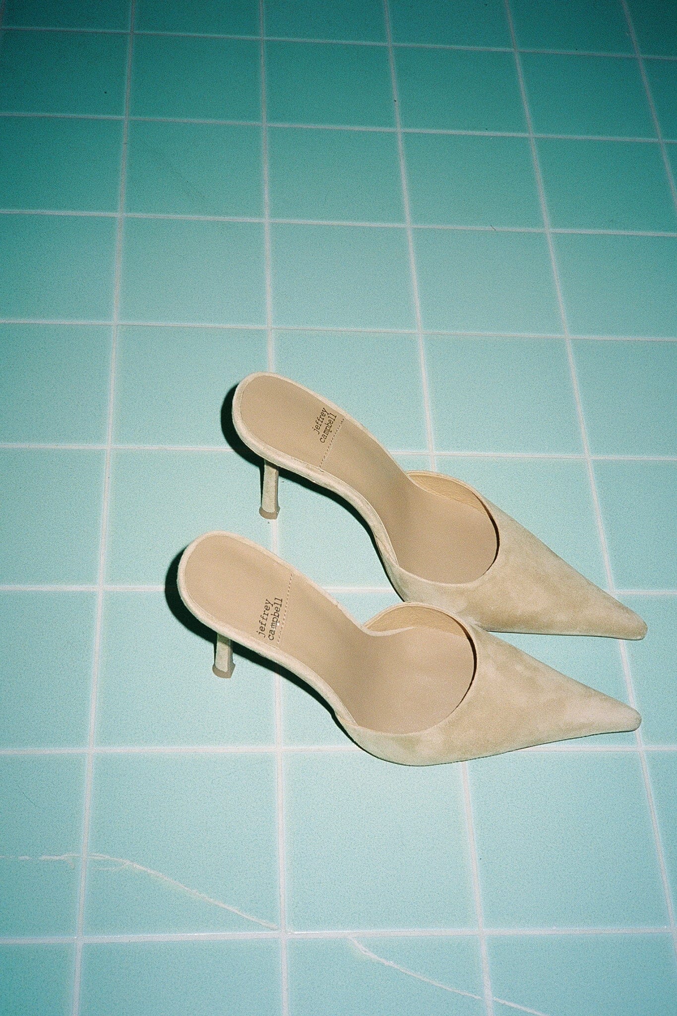 ROBYN - Image 22